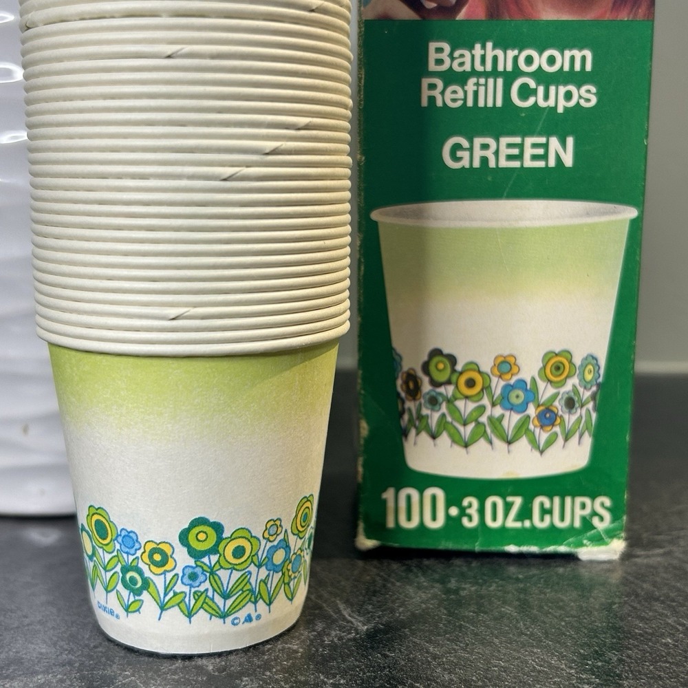 Vintage 70s Dixie 3oz Green‎ Floral Flower Bathroom Cups Refill 89/100